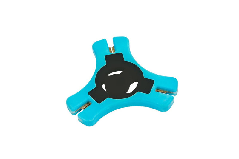 Narzędzie do zdejmowania powłoki z żyłki